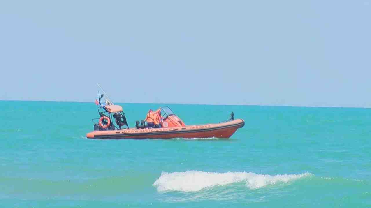 Denize Giren 2 Gençten Haber Alınamıyorİstanbul Sarıyer’deki Kısırkaya Plajı’nda denize