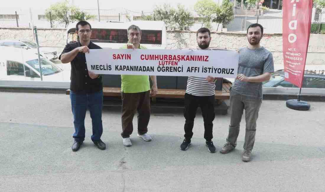 Üniversite eğitimi sırasında sınıf tekrarı, kayıt sildirme veya azami süre