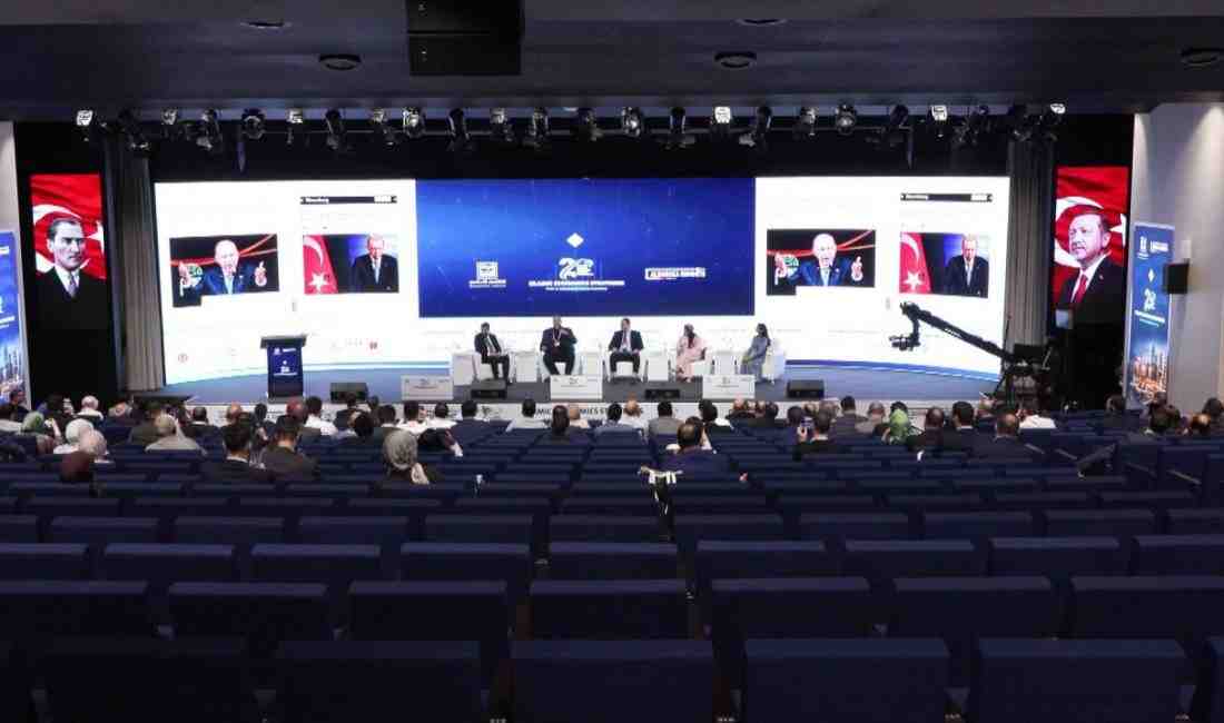 2. İstanbul Dünya İslam Ekonomisi Zirvesi’nde İletişim ve Pazarlama Paneli