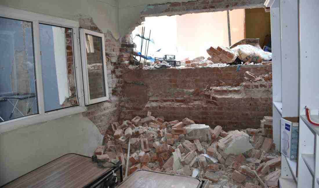 Onat Tüneli Kazısı Mahalleliyi Vurdu İzmir’in Konak ilçesine bağlı Atamer