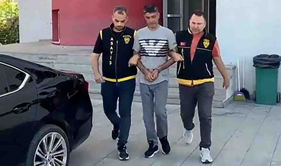 Adana’da telefonda kendisini ‘Komiser Selim’ olarak tanıtan Emrah İ. (39),