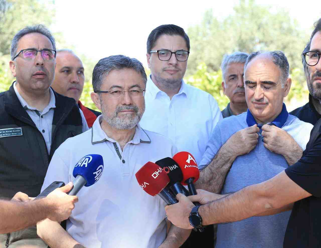 Yangınlarla Mücadele Sürüyor: Türkiye Genelinde 6 Yangın AktifManisa’nın Akhisar ilçesinde