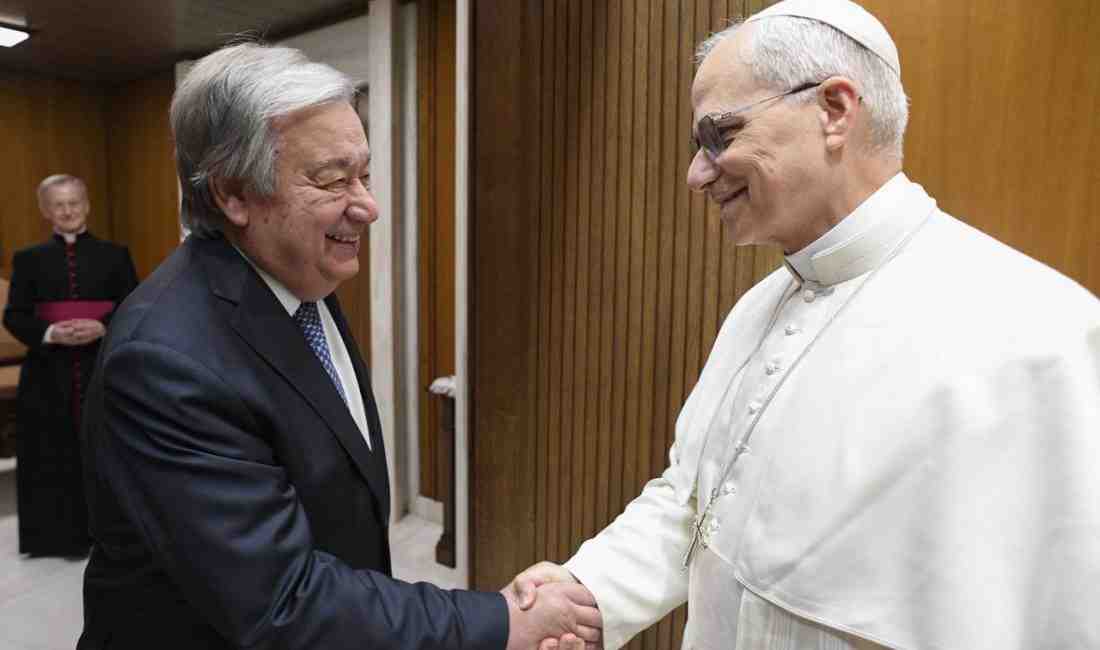 Küresel Barış ve Diplomasi Vurgusu Katolik dünyasının ruhani lideri ve