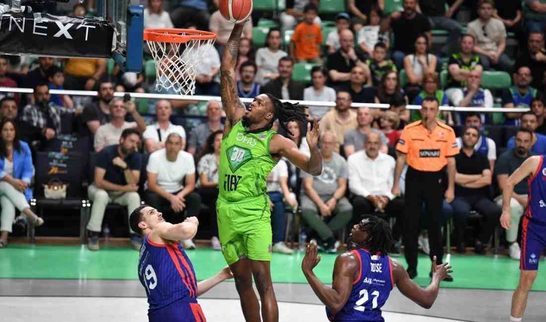 Türkiye Sigorta Basketbol Süper Ligi Play-Off Çeyrek Final serisinin 3.