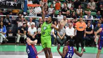 Türkiye Sigorta Basketbol Süper Ligi Play-Off Çeyrek Final serisinin 3.