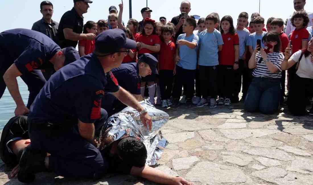 Karadeniz’in Sessiz Tehlikesi: Çeken Akıntıya Karşı Eğitim Tatbikatı Trabzon’da yaz