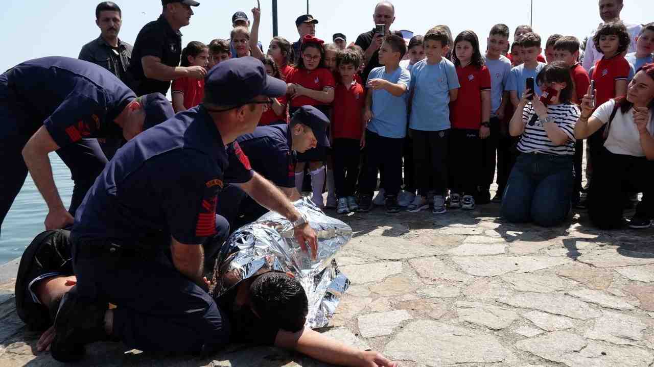 Karadeniz’in Sessiz Tehlikesi: Çeken Akıntıya Karşı Eğitim Tatbikatı Trabzon’da yaz
