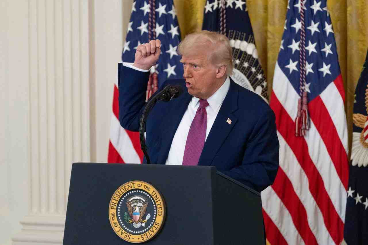 ABD Başkanı Donald Trump, sosyal medya üzerinden yaptığı açıklamalarda İran’a