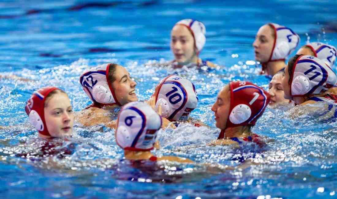 Üç Maçta Üç Galibiyetle Çeyrek Final YolundaTürkiye U16 Kadın Sutopu