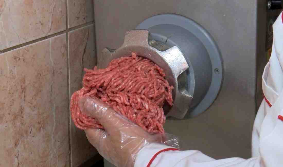 Sokakta Kıyma Çekimi Yasak, Cezası AğırGıda Mühendisleri Odası Antalya Şube