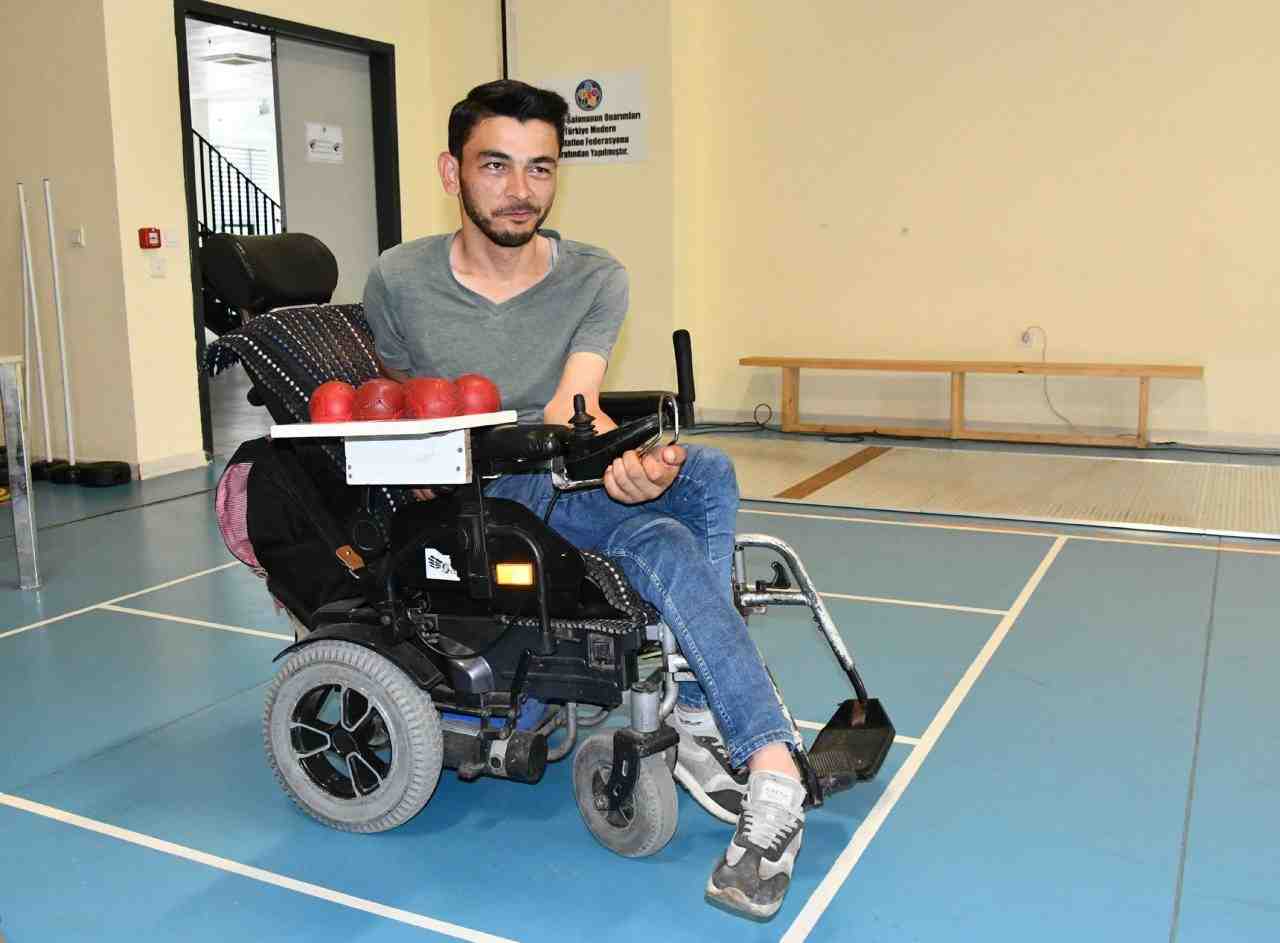 Evden Çıkamıyordu, Şimdi Milli SporcuTekirdağ’ın Çorlu ilçesinde yaşayan 31 yaşındaki