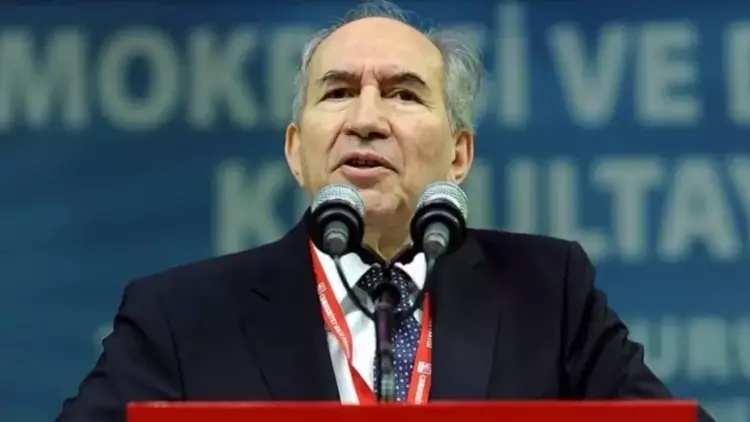 Eski CHP Genel Başkanı ve 40. Hükümetin Turizm ve Tanıtma