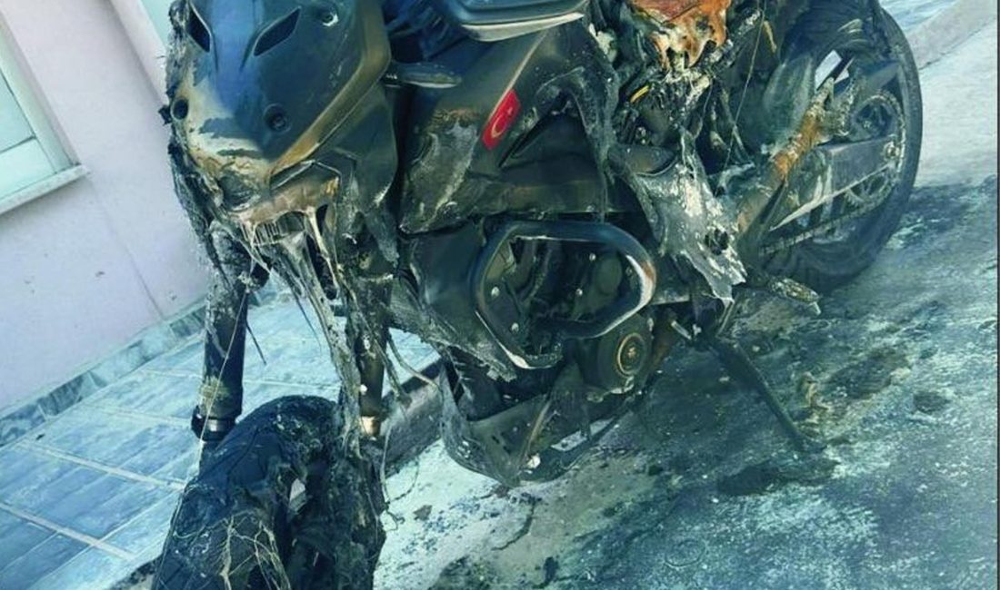 Çanakkale’de, iki yıl önce boşandığı eşinin motosikletini yaktırdığı belirlenen M.D.