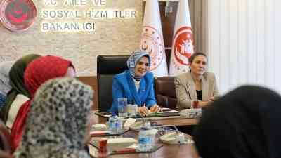 Aile ve Sosyal Hizmetler Bakanı Mahinur Özdemir Göktaş, bakanlıkta şehit