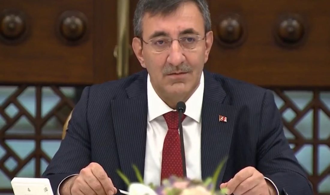 Cumhurbaşkanı Yardımcısı Cevdet Yılmaz, İsrail’in Gazze’ye yönelik insani yardımları engellemesine