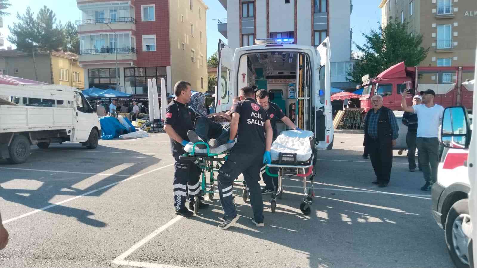 Sabah saatlerinde pazar yerinde panik yaşandı Çorum’un Bahçelievler Mahallesi’nde sabah