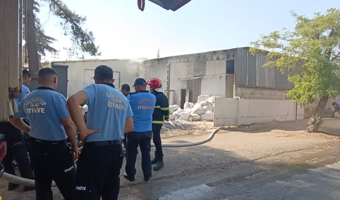 Gaziantep’te 1. Organize Sanayi Bölgesi’nde bulunan bir tekstil fabrikasında çıkan