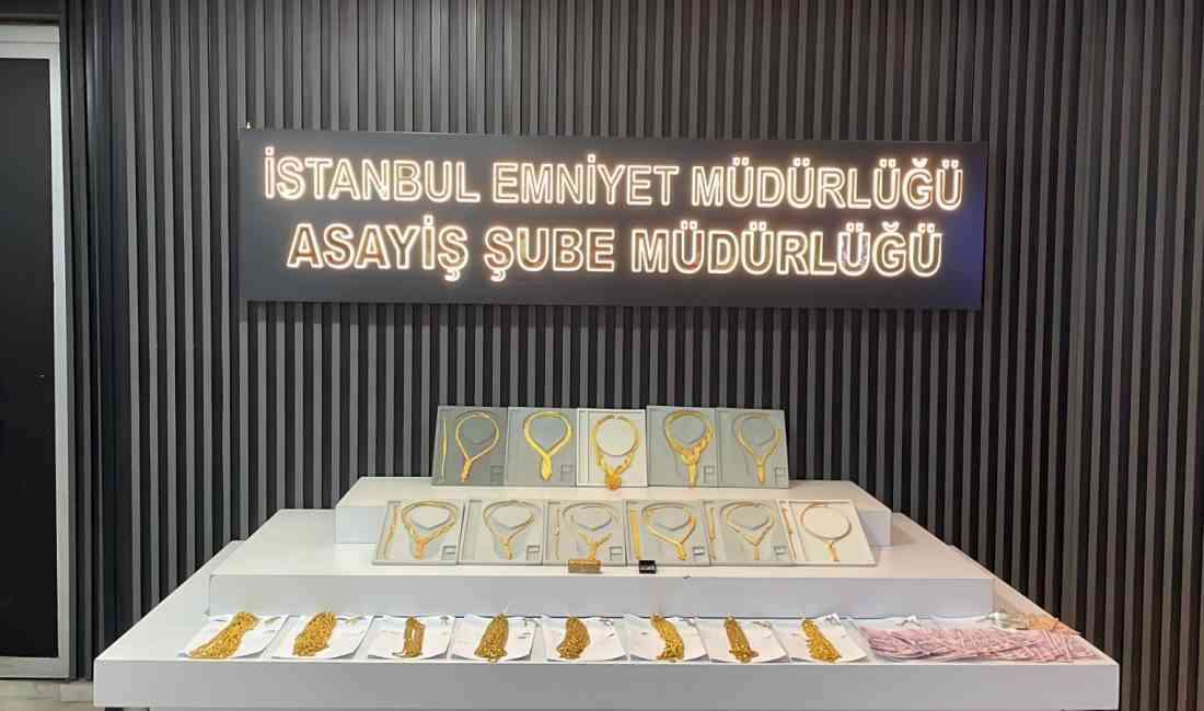 Sahte Ziynetle Külçe Altın Aldılarİstanbul Fatih’te bir kuyumcuda meydana gelen