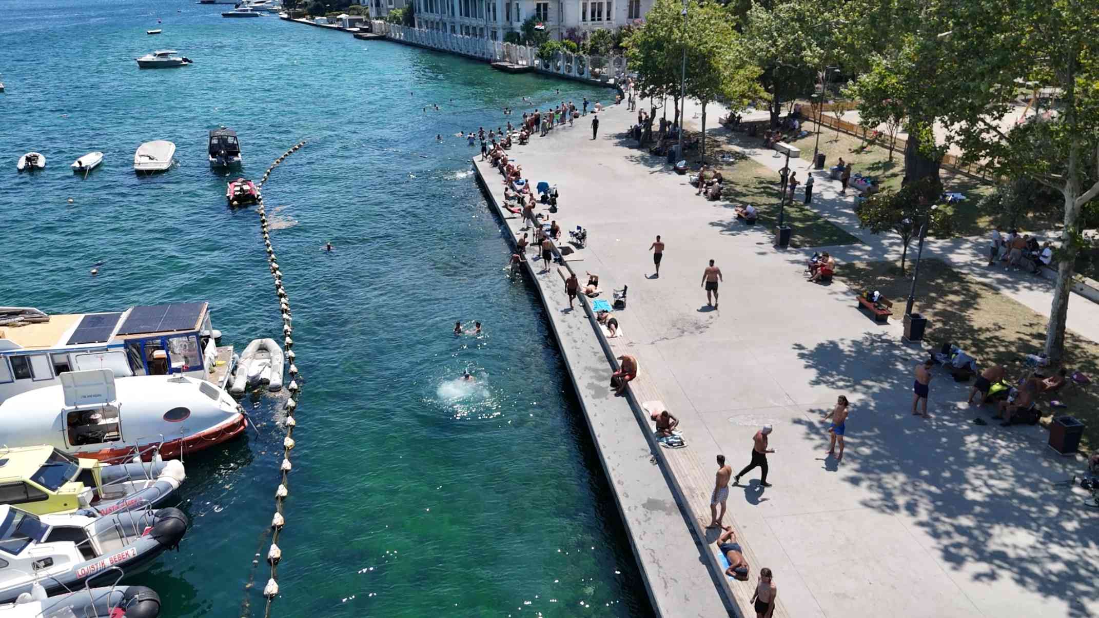 35 Dereceyi Aşan Sıcaklık Sahillere Akın Ettirdi İstanbul’da hava sıcaklığının