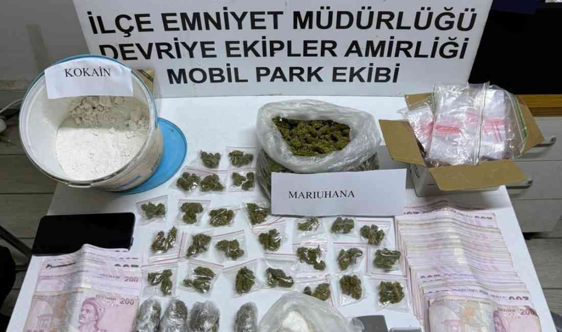 Polisten Suçüstü Baskın Kağıthane Mobil Park polisi, gelen ihbar üzerine