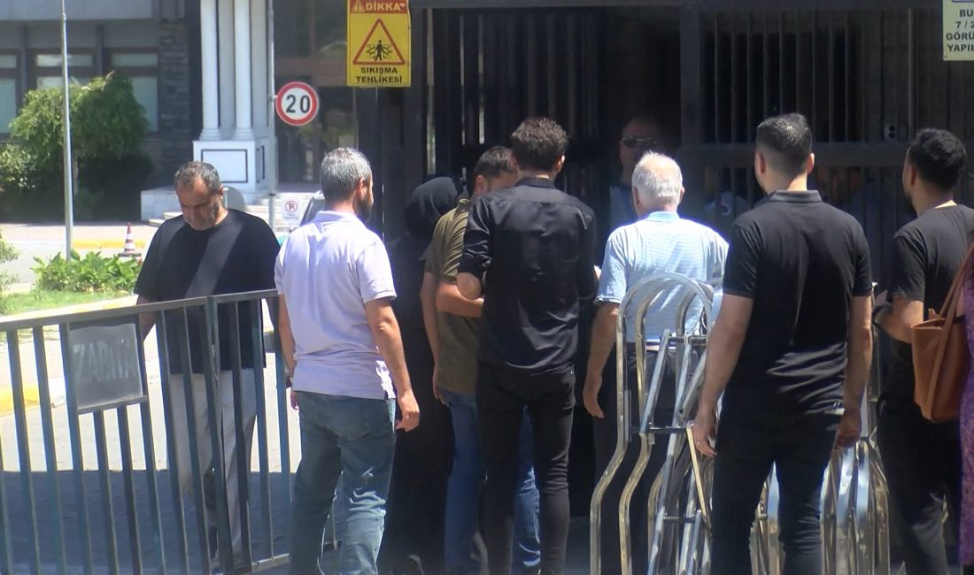 Ekonomist Nazlı Sarp Son Yolculuğuna Uğurlanıyor Nazlı Sarp’ın Cenazesi Yakınlarına Teslim Edildi Şişli’deki evinde hayatını kaybeden