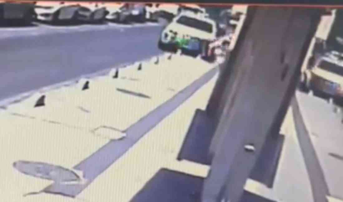 Tekirdağ’ın Çorlu ilçesinde, alkollü sürücünün kaldırımda yürüyen iki genç kıza