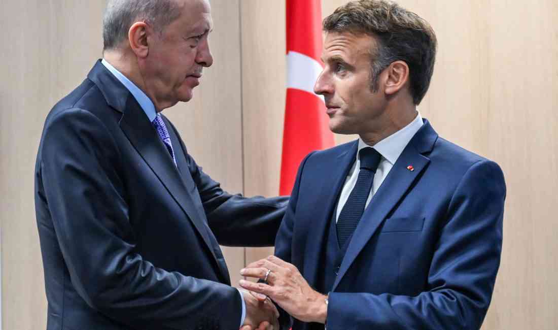 Fransa Cumhurbaşkanı Emmanuel Macron, Cumhurbaşkanı Recep Tayyip Erdoğan ile Gazze’deki