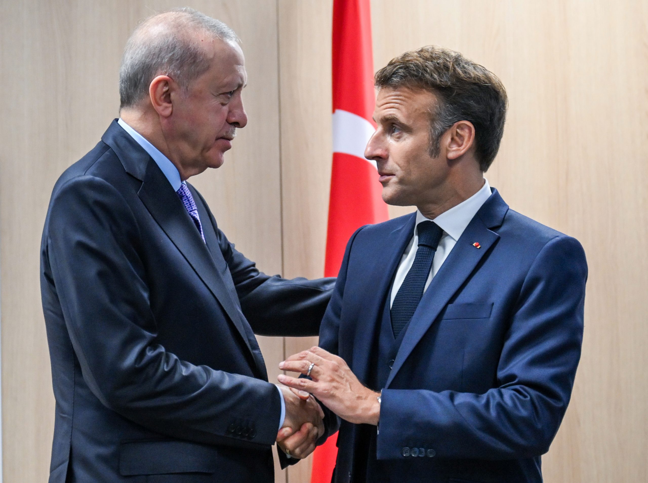 Fransa Cumhurbaşkanı Emmanuel Macron, Cumhurbaşkanı Recep Tayyip Erdoğan ile Gazze’deki