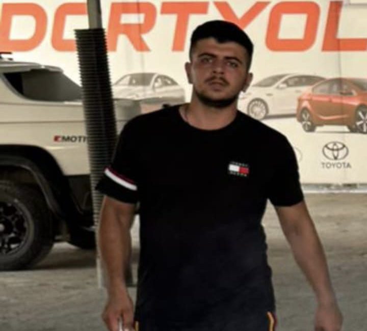 Hatay’ın Dörtyol ilçesinde 45 yaşındaki Zeki Vural, motosikletle seyir halindeyken