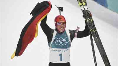 Almanya’nın biatlon sporunda altın madalya kazanan ünlü sporcu Laura Dahlmeier,