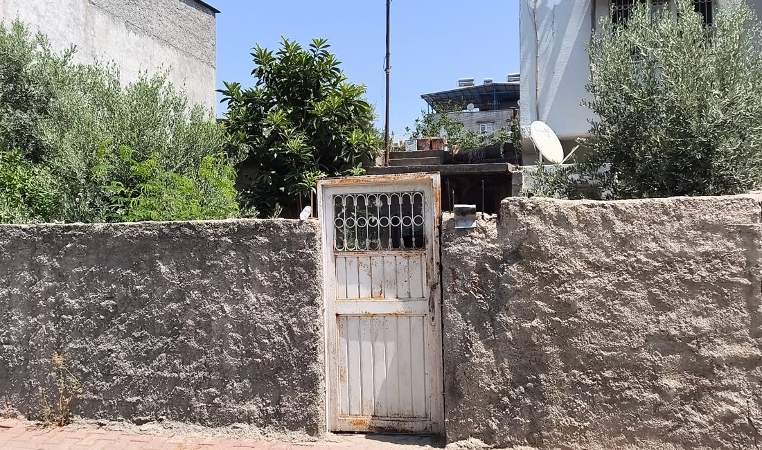 Adana’da Uyuşturucu Bağımlısı Oğul, Annesini Tahta Sopayla Döverek Öldürdü Para İstemek Yüzünden Çıkan Kavga, Felakete Dönüştü Adana’nın Yüreğir ilçesinde,