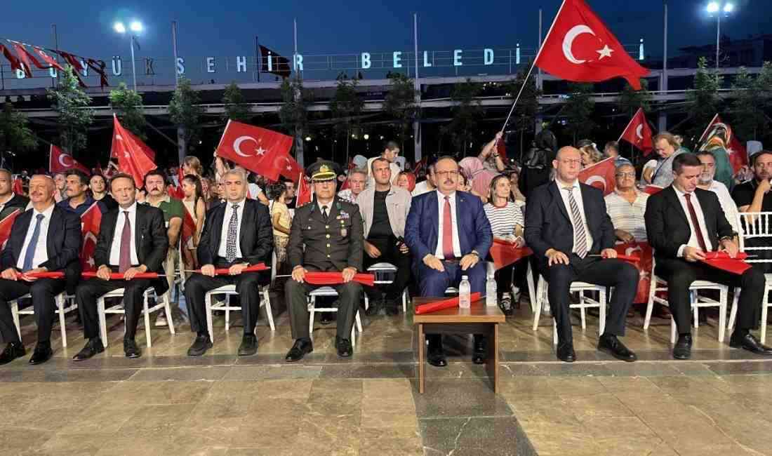 Atatürk Kent Meydanı’nda Demokrasi Ruhu Aydın’ın Efeler ilçesinde, 15 Temmuz