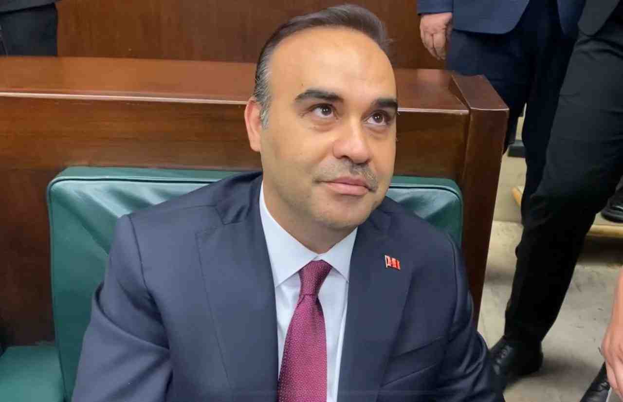 Grok Tartışmaları Meclis GündemindeSanayi ve Teknoloji Bakanı Mehmet Fatih Kacır,