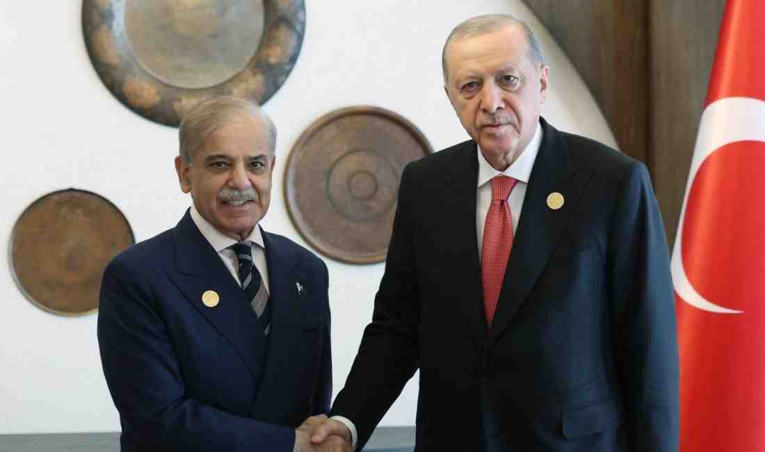 Ekonomik İşbirliği Teşkilatı Zirvesi’nde ikili temaslar sürüyor Cumhurbaşkanı Recep Tayyip