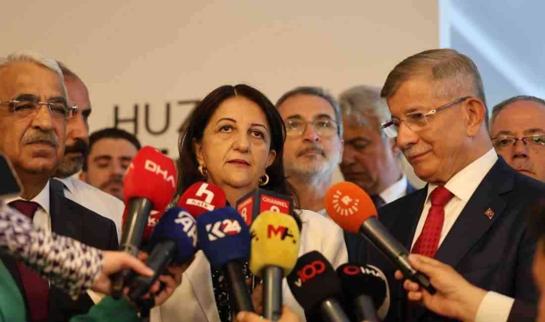 DEM Parti heyeti, Gelecek Partisi Genel Başkanı Ahmet Davutoğlu’nu Ankara’daki