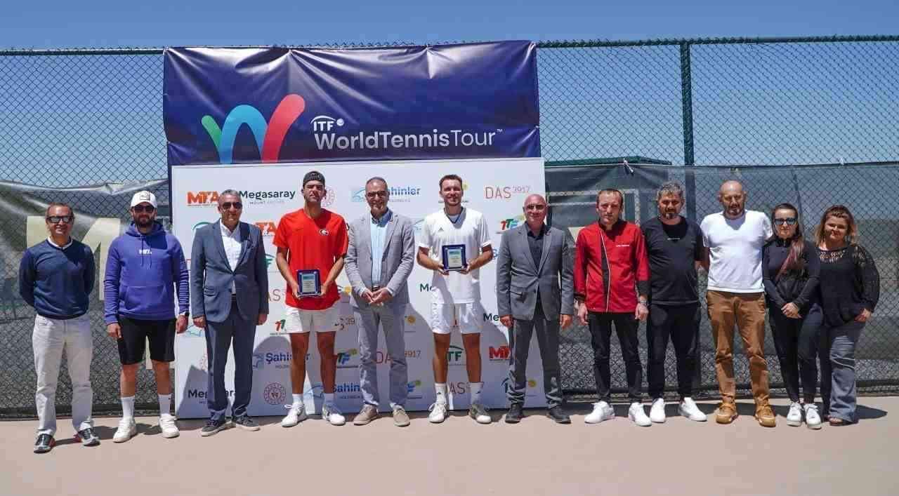 Türkiye’nin önemli turizm ve spor merkezlerinden Erciyes’te, Uluslararası Tenis Federasyonu