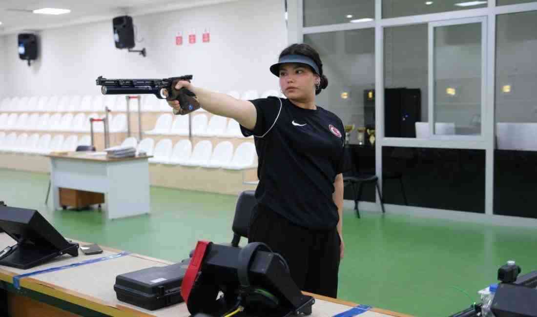 Samsunlu Ezginur, Türkiye’nin Tek Kadın Atıcısı Olarak Olimpiyat Yolunda2025 Avrupa