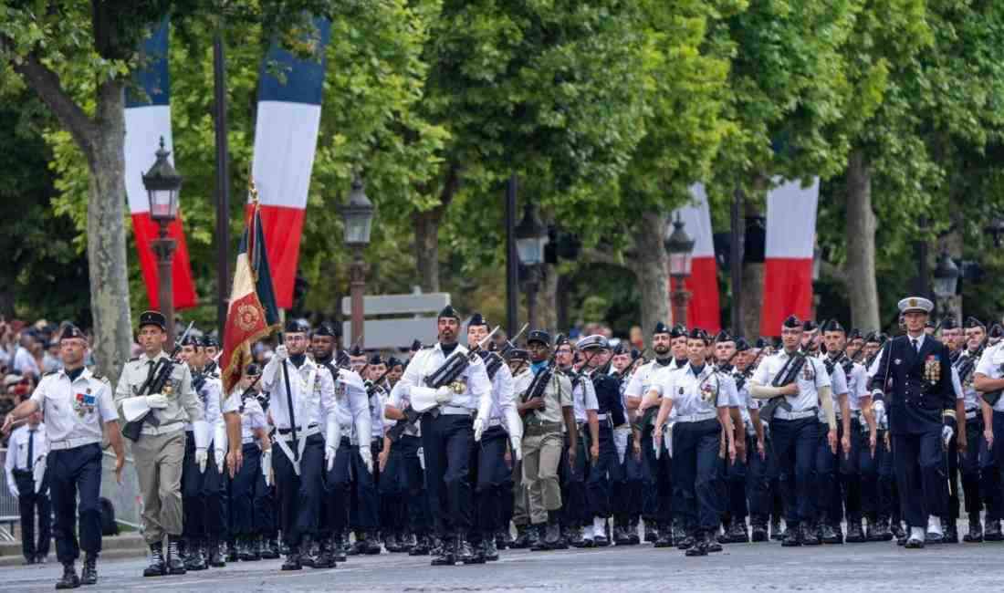 Fransa’nın ulusal bayramı olan Bastille Günü, başkent Paris’te büyük bir