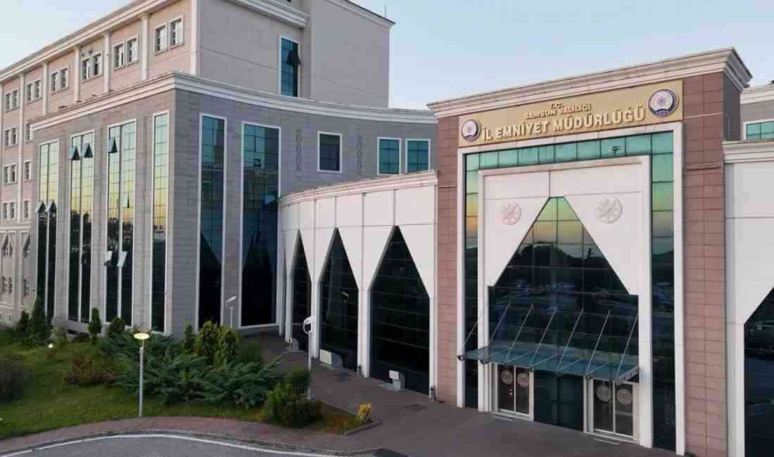 Samsun’da ifade vermek için İl Emniyet Müdürlüğü’ne gelen 19 yaşındaki