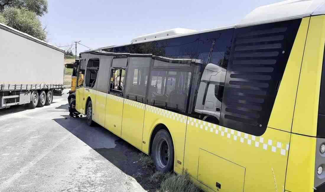 İstanbul’un Arnavutköy ilçesinde, Hadımköy Yolu Caddesi üzerinde meydana gelen trafik