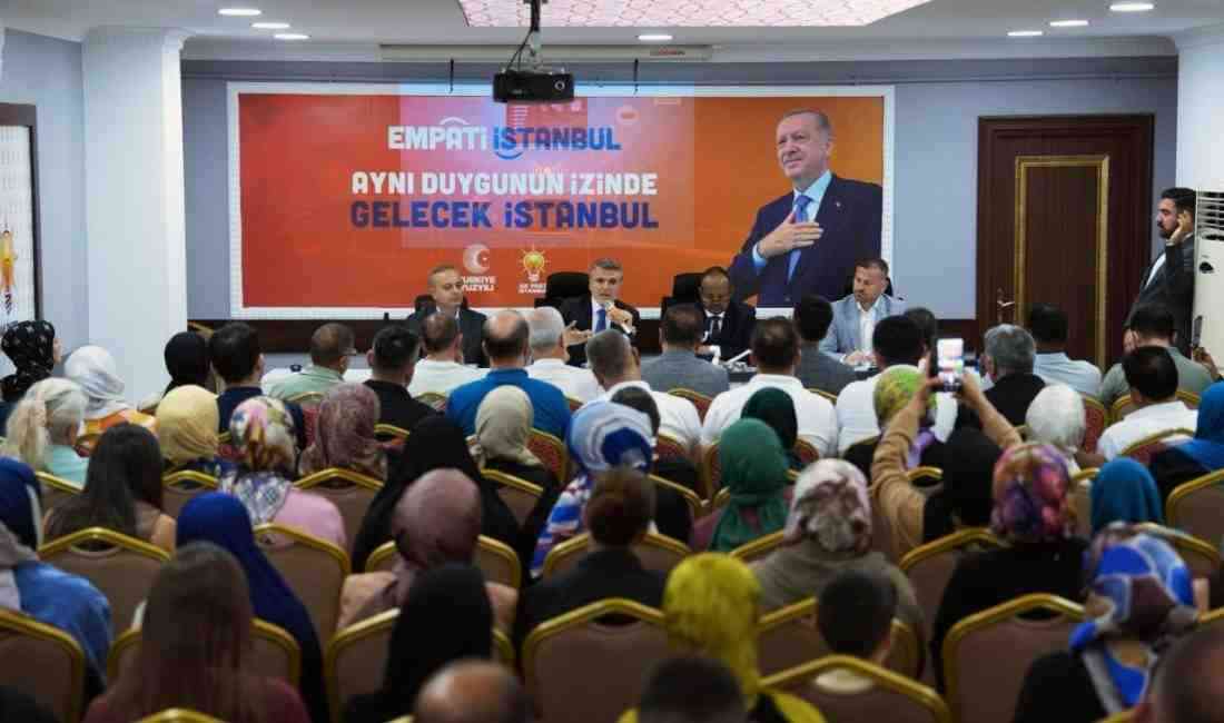 AK Parti İstanbul İl Başkanlığı tarafından düzenlenen söyleşi programına katılan