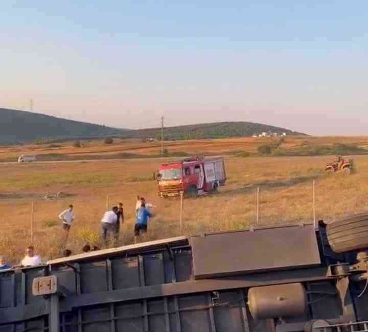 İstanbul Sancaktepe’de Kuzey Marmara Otoyolu üzerinde meydana gelen trafik kazasında,