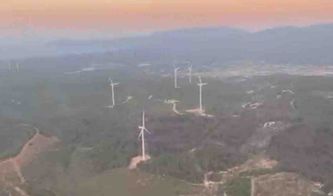 İzmir’in Aliağa ve Urla ilçelerinde dün başlayan yangınlar ekipleri alarma