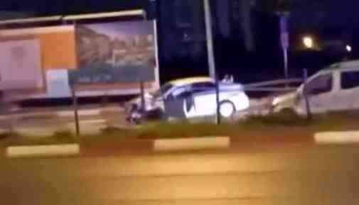 Antalya’nın Konyaaltı ilçesinde meydana gelen trafik kazasında, kaldırımda yürüyen Yunus