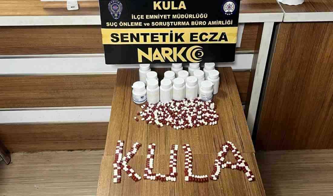 Polis Uyuşturucu Satıcılarına Göz AçtırmıyorManisa’nın Kula ilçesinde polis ekipleri, uyuşturucu