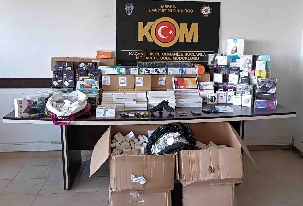 Kaçak Cihazlar Kargo Yoluyla Getirilmiş Mersin’in Tarsus ilçesinde, gümrük kaçağı