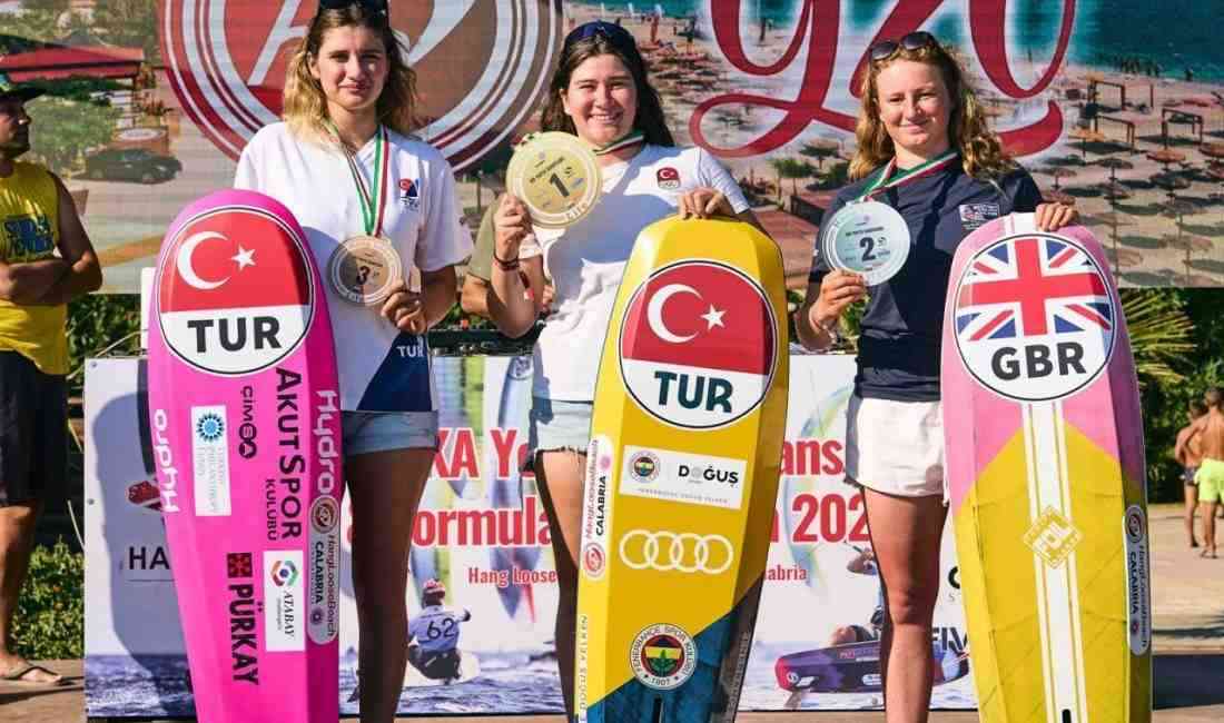 Derin Atakan Avrupa Şampiyonu, Derin Deniz Sorguç U19’da Zirvede İstanbul