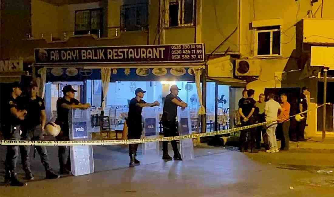 Mersin’in Akdeniz ilçesinde bir restoranda hesap nedeniyle çıkan tartışma, silahlı