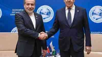 ŞİÖ Zirvesi Kapsamında Önemli Görüşme Rusya Dışişleri Bakanı Sergey Lavrov