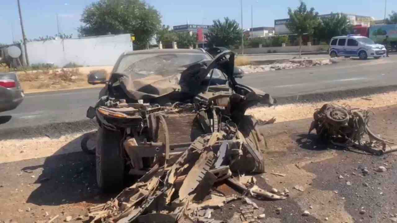Şanlıurfa’nın Viranşehir ilçesinde sabah saatlerinde meydana gelen trafik kazasında iki